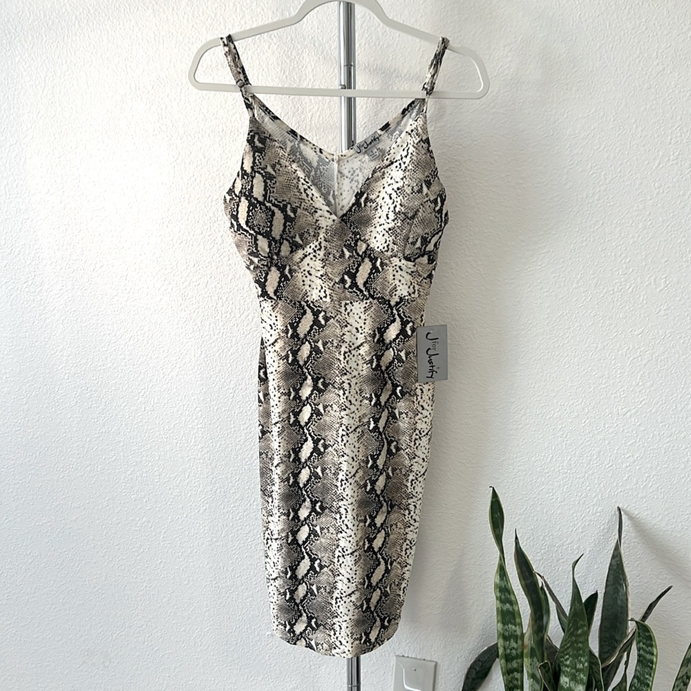 J for Justify Dress size small